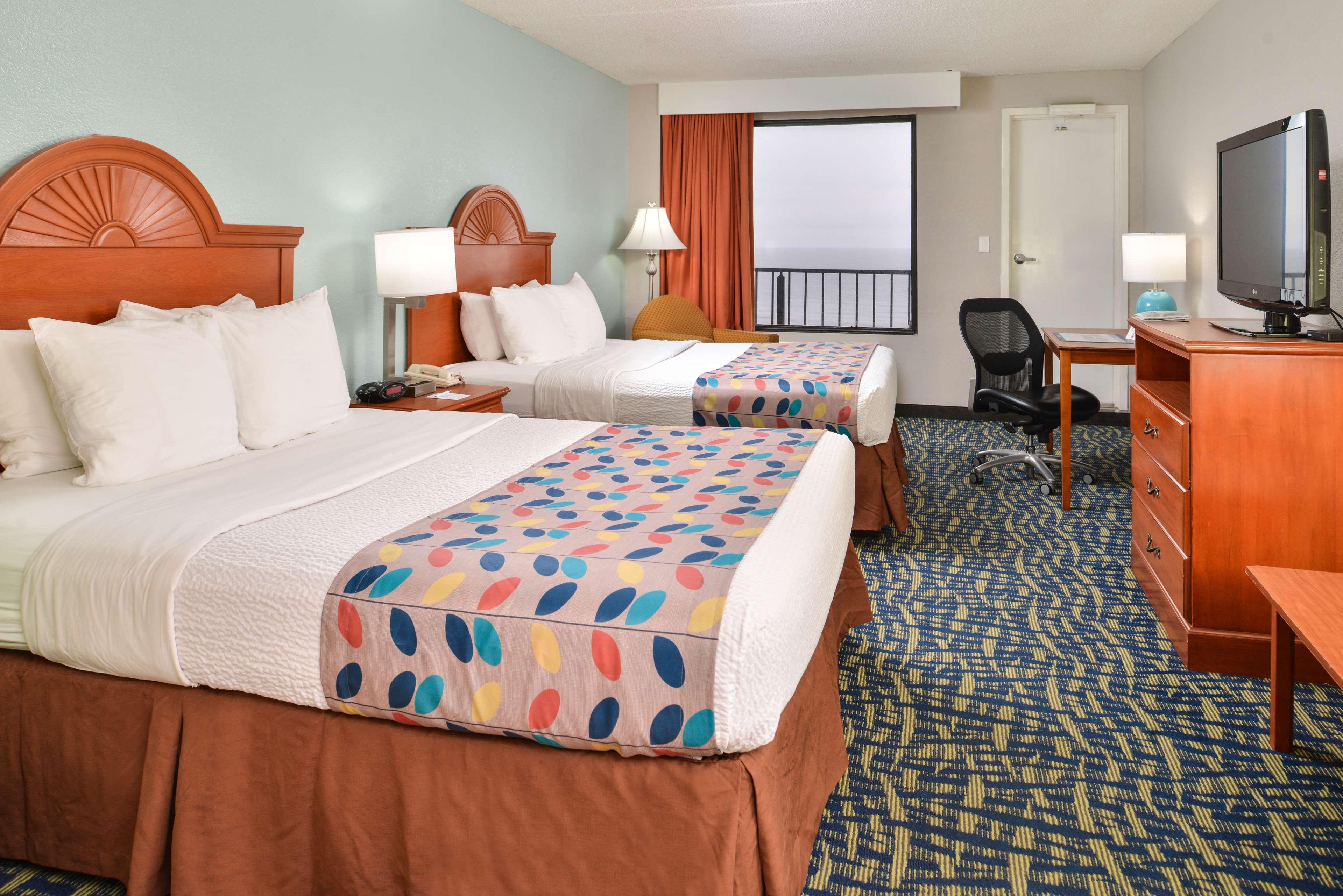 Best Western Plus Holiday Sands Inn & Suites Норфолк Екстериор снимка