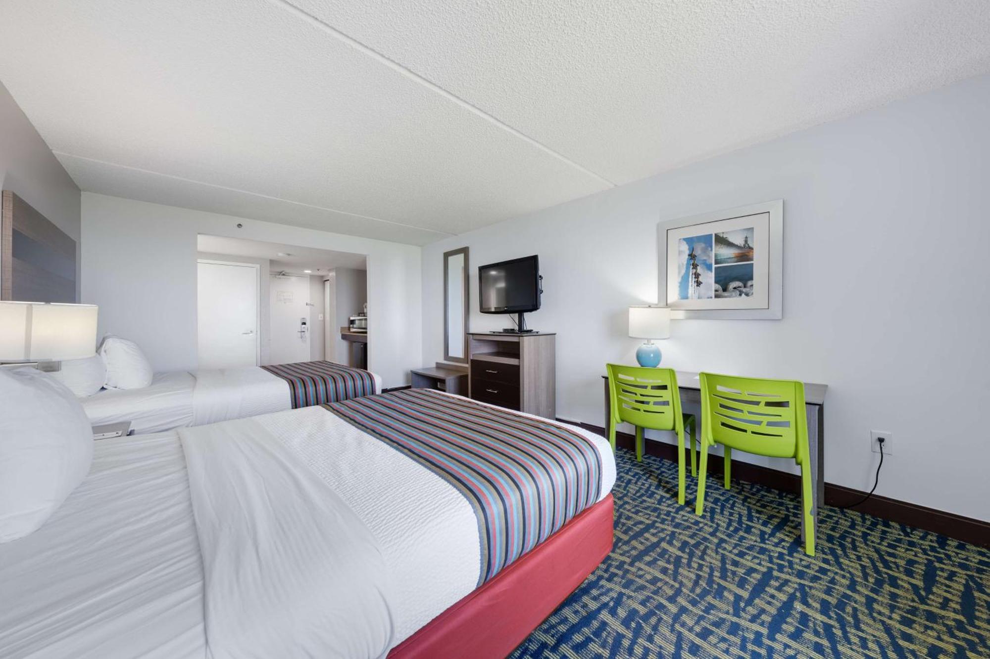 Best Western Plus Holiday Sands Inn & Suites Норфолк Екстериор снимка