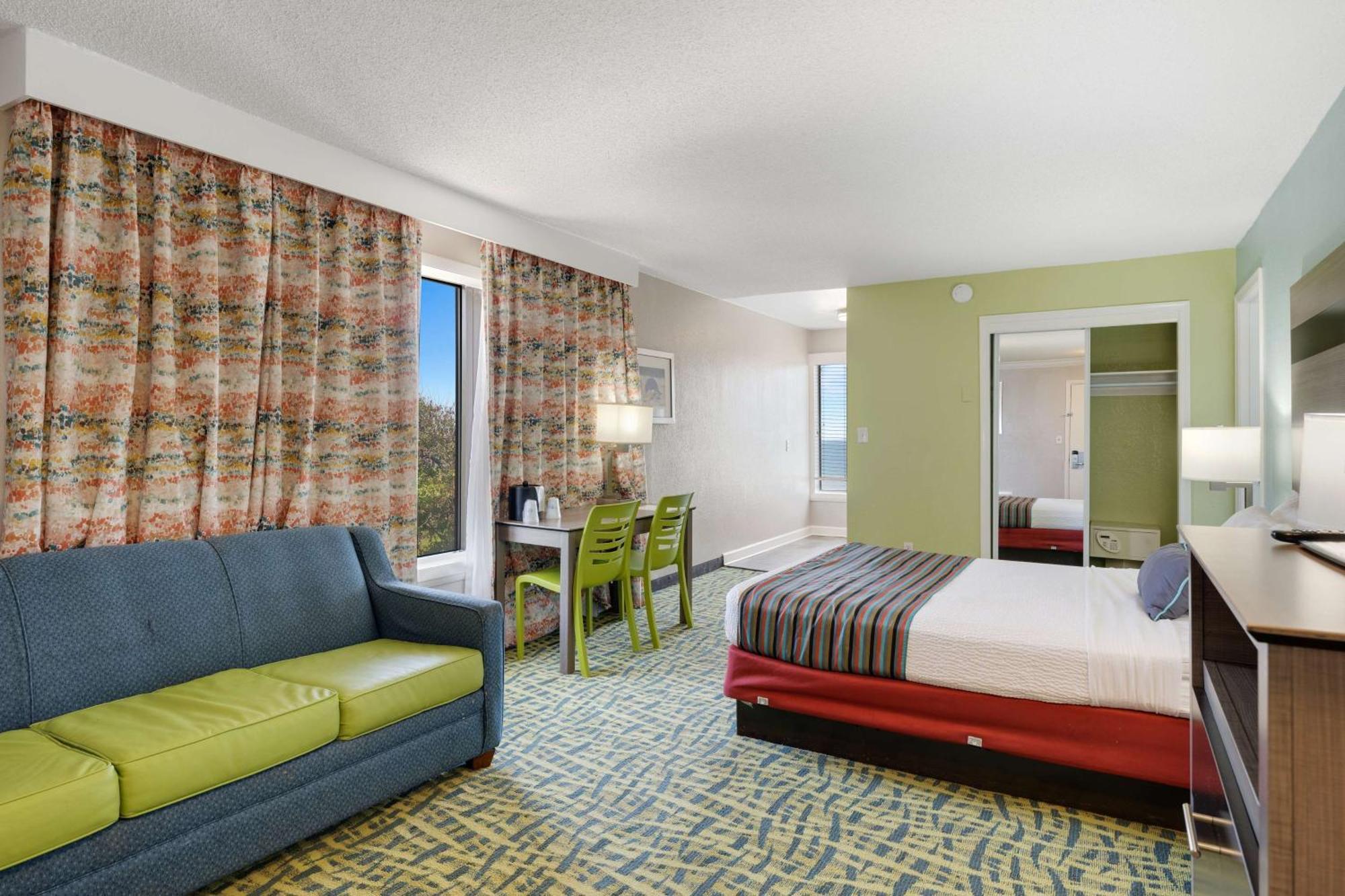 Best Western Plus Holiday Sands Inn & Suites Норфолк Екстериор снимка