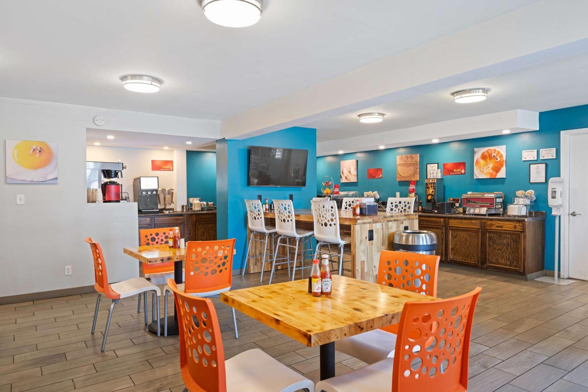 Best Western Plus Holiday Sands Inn & Suites Норфолк Екстериор снимка